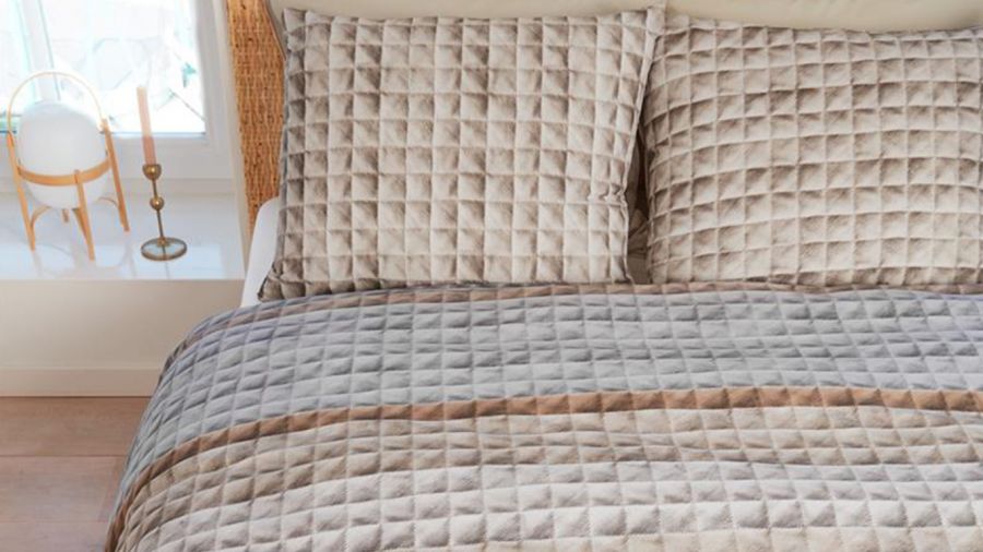 Ariadne at Home Quilted Squares Dekbedovertrek - Naturel - Web