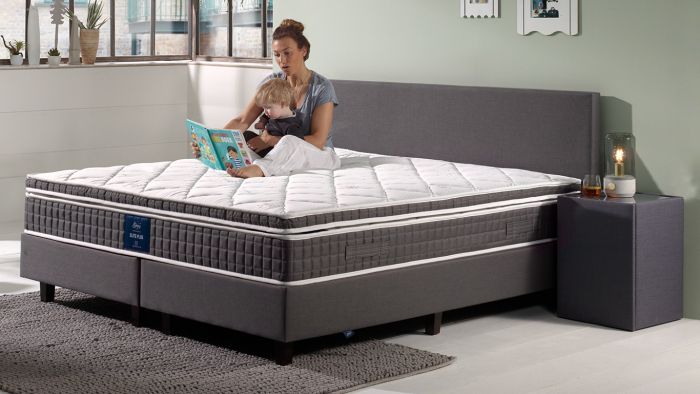Sleepy Vogue Hotelbox Set Met Model