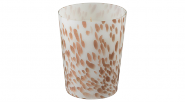 De J-Line Geurkaars Noa Neon Night Wit Goud Medium heeft een prachtige elegante witte kleur met gouden vlekjes. Deze kwaliteitsvolle geurkaars staat met een brandtijd van 68 uur garant voor een langdurige heerlijke citrus-fruitige geur in huis.
