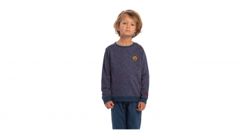 De bijzonder comfortabele pyjama Petrus van Eskimo met fleece voering voor heerlijk warme dromen.  Ideaal om in te slapen of als homewear.  Zowel de enkels als de polsen hebben een elastische effen marine boord.  De trui is in marine met een bordeaux prin