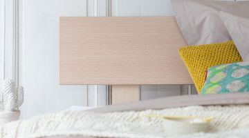 bed ventoux met hoofdbord