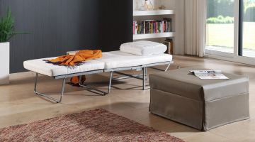 Poef Bed opgemaakt