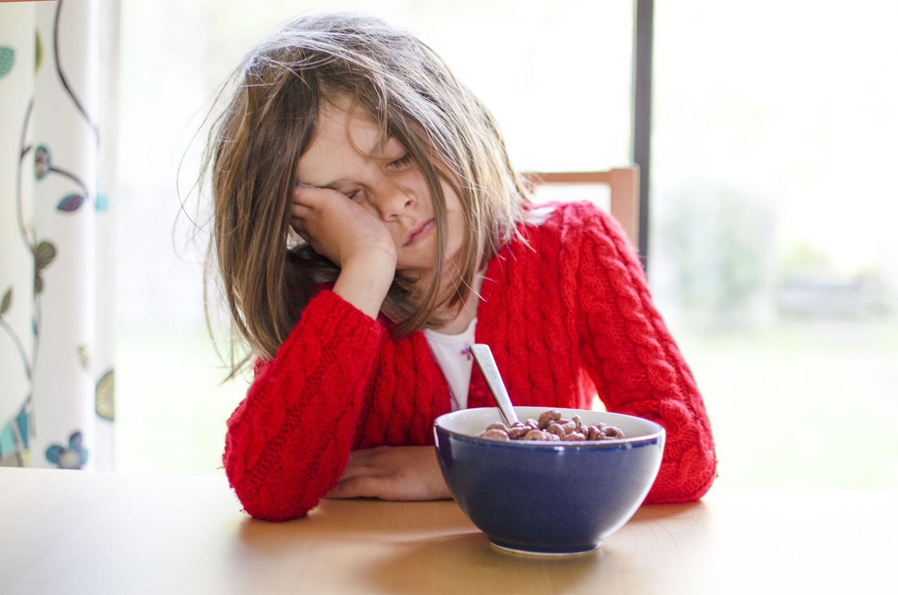 Eet slim, slaap beter: voedingstips voor een gezonde nachtrust